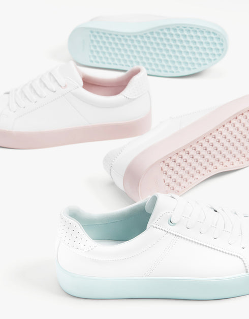 Lace-up trainers with heel detail